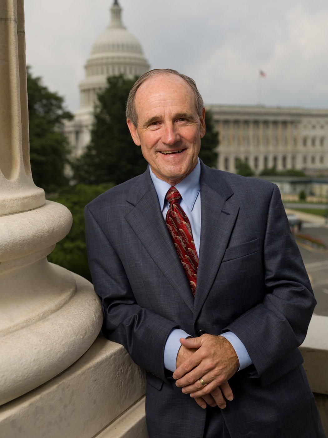 Official portrait of Senator Jim Risch of Idaho