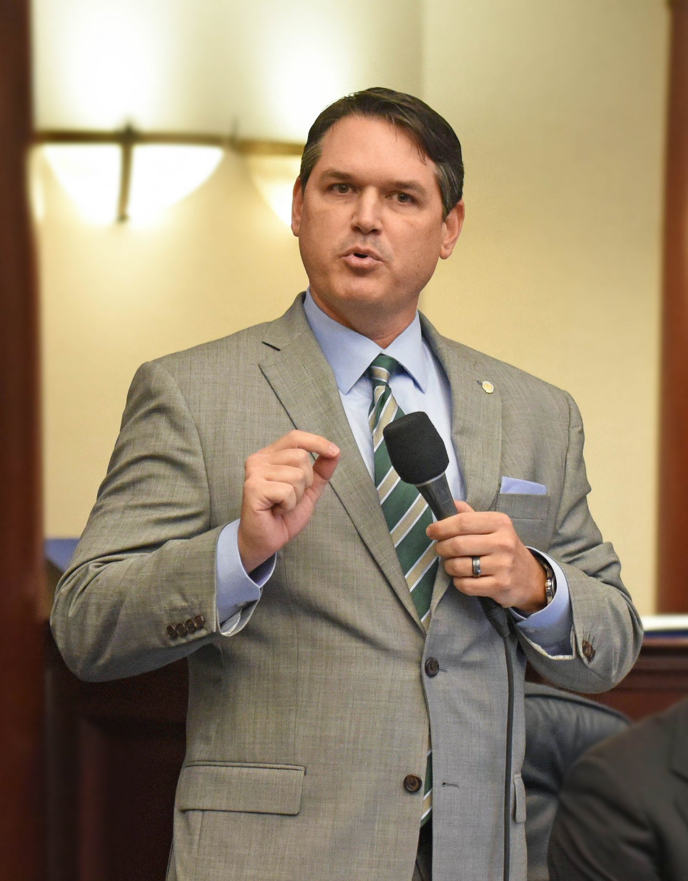 Cord Byrd speaking on the Florida House floor in 2018