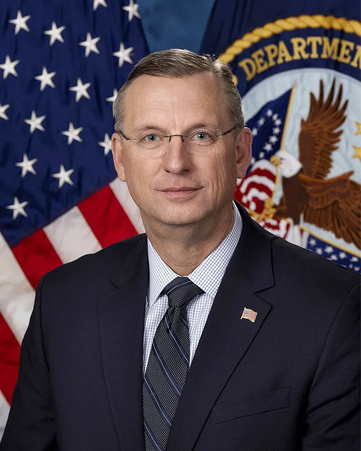 Official portrait of VA Secretary Doug Collins