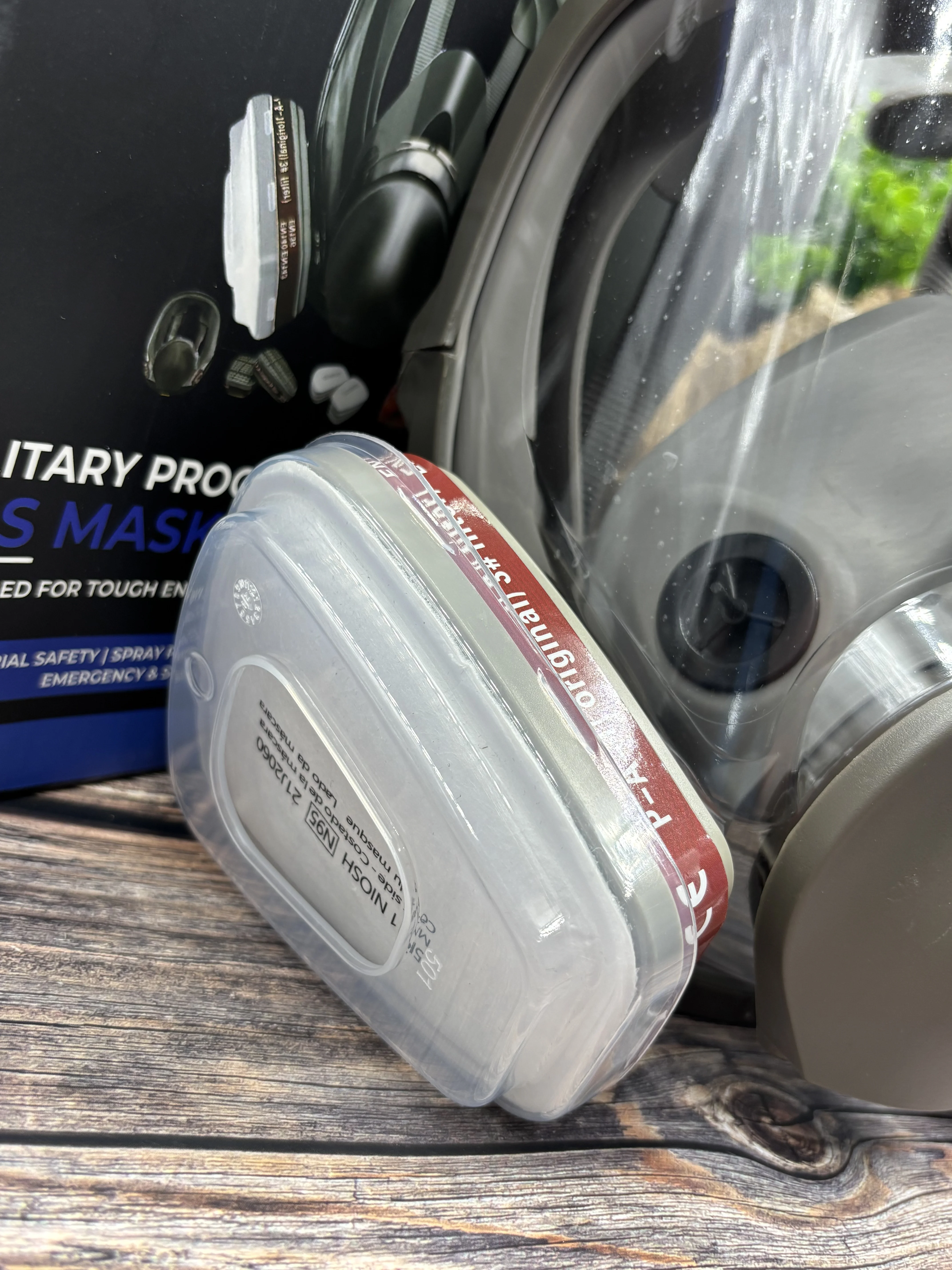 Full-face tactical gas mask — your free fire-sale bonus